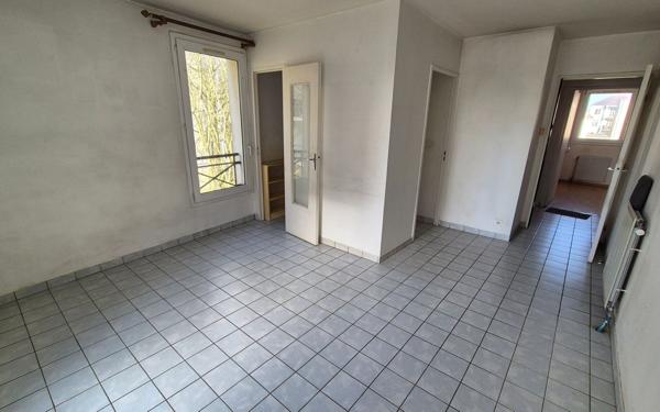 Appartement à vendre    2 pièces • 47 m2 Bussy-Saint-Georges