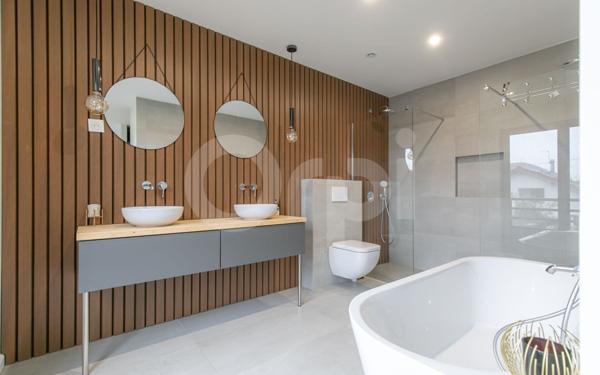 Maison à vendre    7 pièces •  Ormesson-sur-Marne