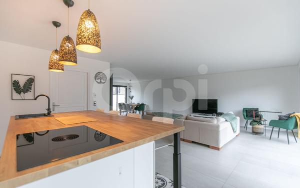 Maison à vendre    7 pièces •  Ormesson-sur-Marne