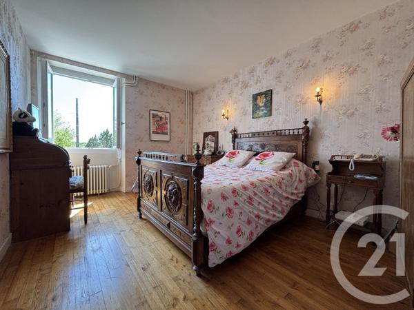 Maison à vendre  5 pièces - 144,57 m2 CHABANAIS - 16