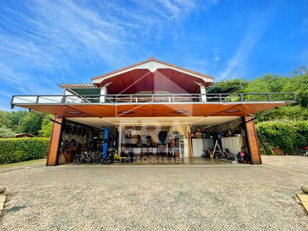 Propriété unique avec hangar et accès piste - aérodrome privé