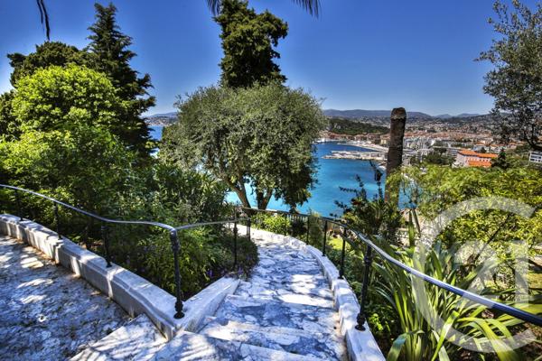 Maison à vendre  10 pièces - 1175 m2 NICE - 06