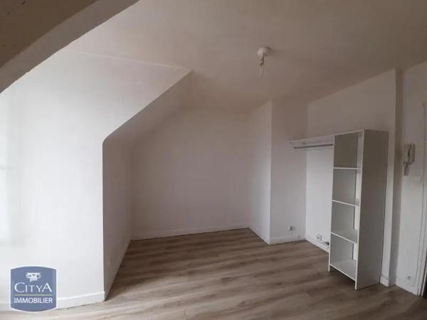 Appartement à louer 2 pièces 51.35m² Tours (37000)