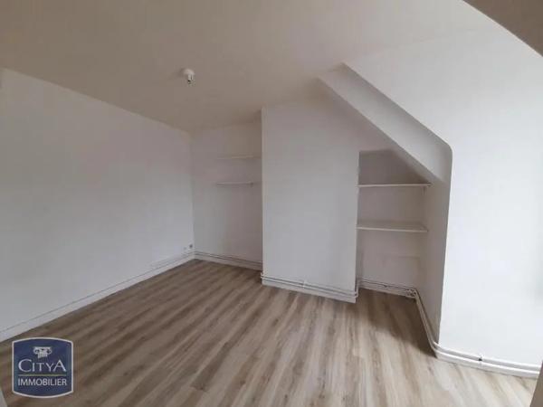 Appartement à louer 2 pièces 51.35m² Tours (37000)
