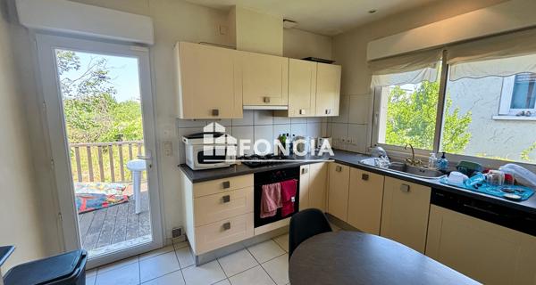 À vendre Maison 7 pièces 159 m² - Poitiers 86000