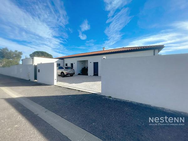 Maison d'Architecte de 156 m2 avec 3 chambres, Piscine Chauffée sur une parcelle de 730 m²