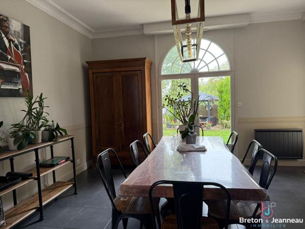 Propriété d'exception sur 1 ha 30 à L'Huisserie