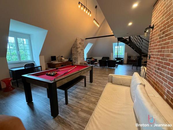 Propriété d'exception sur 1 ha 30 à L'Huisserie