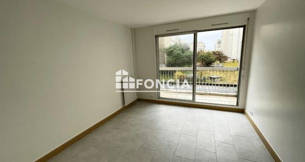 Location Studio 21.1 m² - Asnières-sur-seine 92600
