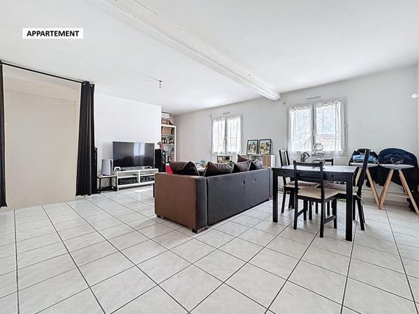 Ensemble immobilier à vendre à Champtoceaux - maison + appartement + studio