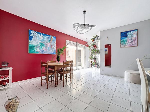 Ensemble immobilier à vendre à Champtoceaux - maison + appartement + studio