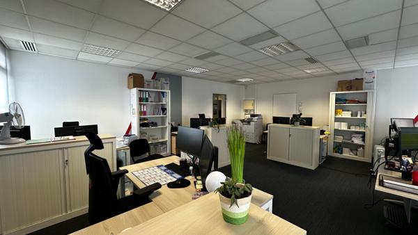 Bureaux à louer 177 m2 situés ZAC de Mercières à Compiègne