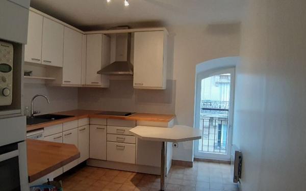 Appartement à louer    4 pièces • 92,05 m2 Issy-les-Moulineaux