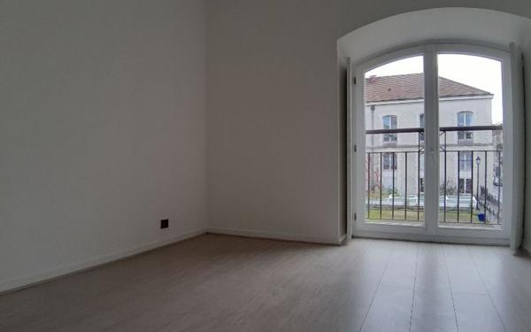 Appartement à louer    4 pièces • 92,05 m2 Issy-les-Moulineaux