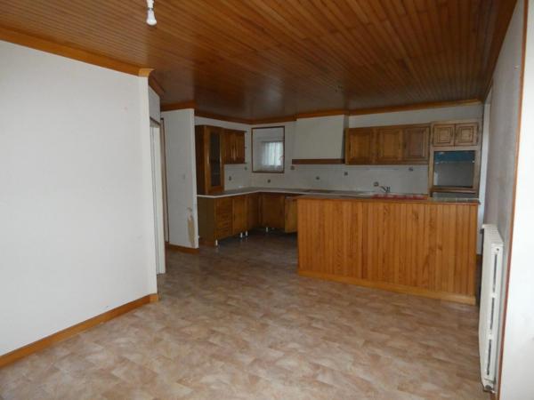 Immeuble au centre de Kerlouan