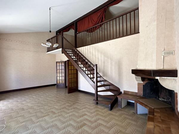 Maison à vendre 4 chambres, bureau mezzanine garage Moissac 82