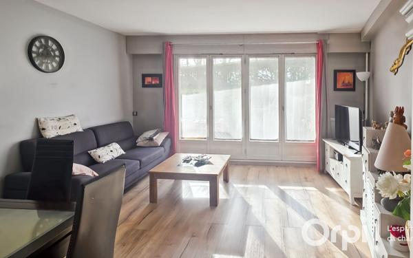 Appartement à vendre    4 pièces • 85 m2 Cergy