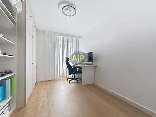 Vente appartement Bordeaux : 290 000 € - AJP Immobilier Bordeaux Nansouty