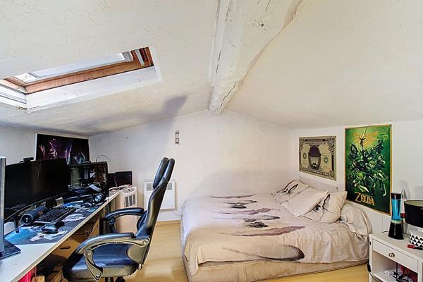 EXCLUSIVITE ! Maison de ville avec vue à Draguignan, proche centre-ville 80 m² avec garage 15 m²