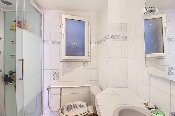 EXCLUSIVITE ! Maison de ville avec vue à Draguignan, proche centre-ville 80 m² avec garage 15 m²