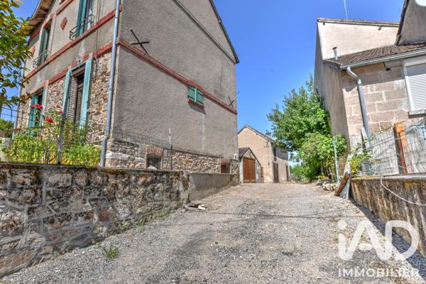 Maison à vendre 3 pièces 81 m² Lussac-les-Églises