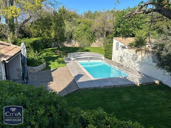 Maison à vendre 6 pièces 220m²