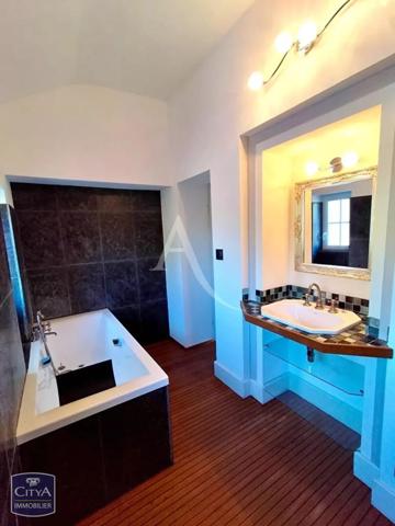 Maison à vendre 6 pièces 220m²