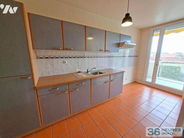 PROCHE TOUTES COMMODITES

Appartement au 2ème étage avec ascenseur comprenant entrée, cuisine...
