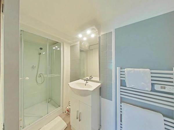 Immobilier Aigueblanche (73260) – Immeuble 240m2 – 590 000 €