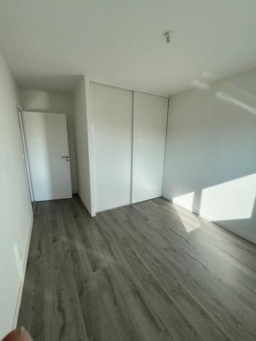 maison récente de 2015 avec 3 chambres dont une suite parentale avec garage