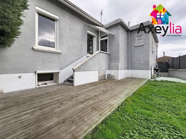 Roanne (42300) A VENDRE - ROANNE PROCHE CENTRE VILLE - MAISON RÉNOVÉE AVEC TROIS CHAMBRES , GARAGE ET TERRAIN