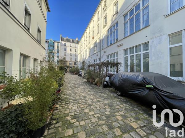 Appartement 3 pièces de 59 m² à Paris (75010)