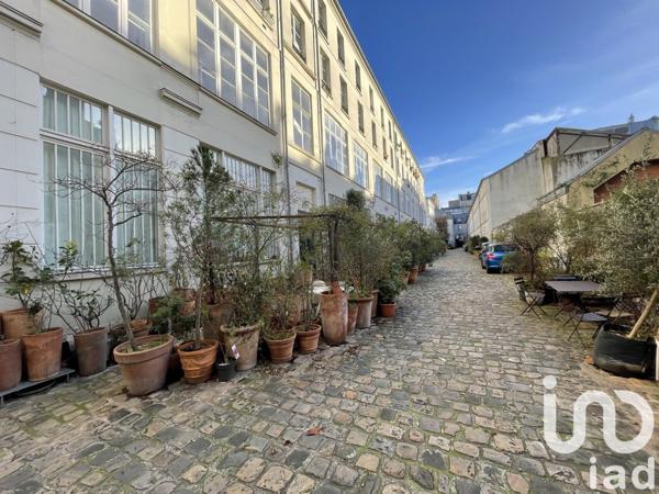 Appartement 3 pièces de 59 m² à Paris (75010)