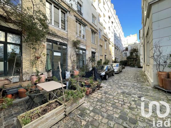 Appartement 3 pièces de 59 m² à Paris (75010)