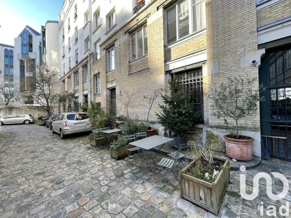Appartement 3 pièces de 59 m² à Paris (75010)