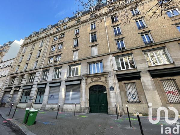 Appartement 3 pièces de 59 m² à Paris (75010)