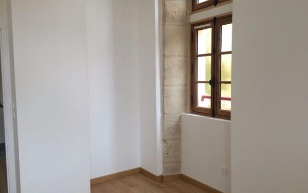 Appartement à louer    2 pièces •  Nevers