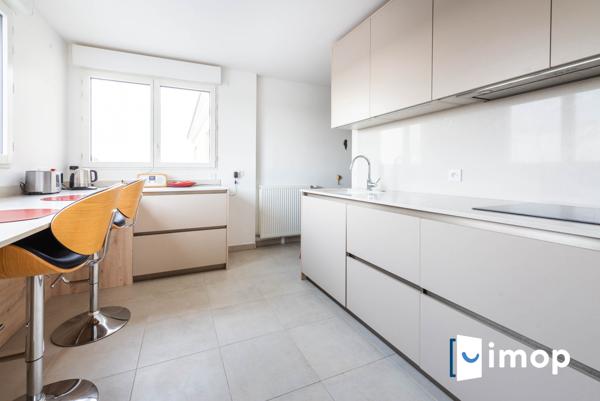 BIEN D'EXCEPTION - DERNIER ETAGE