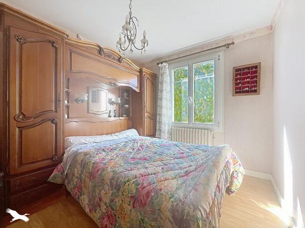 Maison à vendre 182 000 € Mansac 7 p 140 m² DPE D