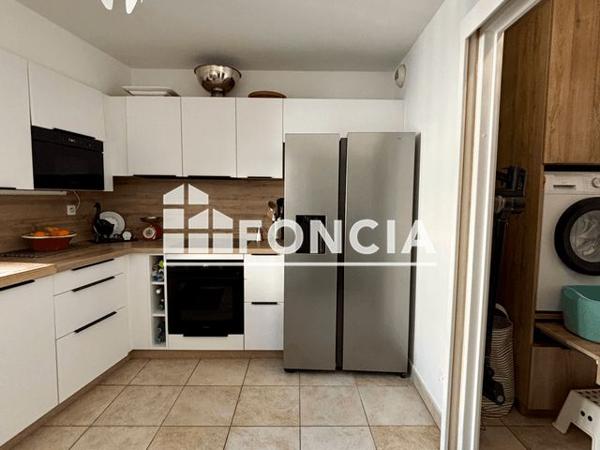 À vendre Appartement 4 pièces 95 m² - Six-fours-les-plages 83140