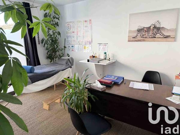 Maison à vendre 7 pièces 192 m² Fontenay-le-Comte