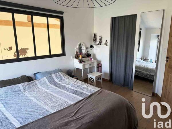Maison à vendre 7 pièces 192 m² Fontenay-le-Comte