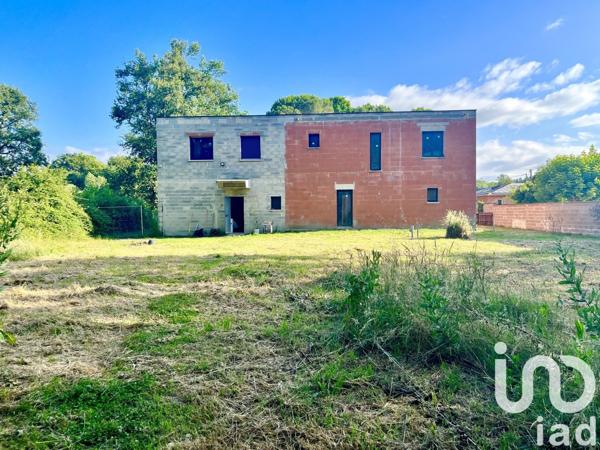 Maison 4 pièces de 260 m² à Saint-Loubès (33450)