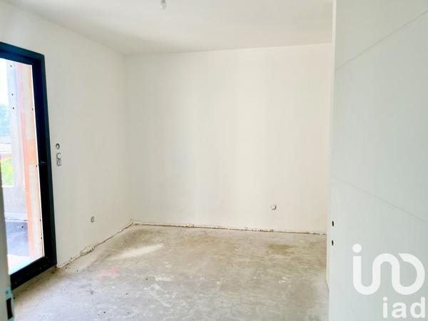 Maison 4 pièces de 260 m² à Saint-Loubès (33450)