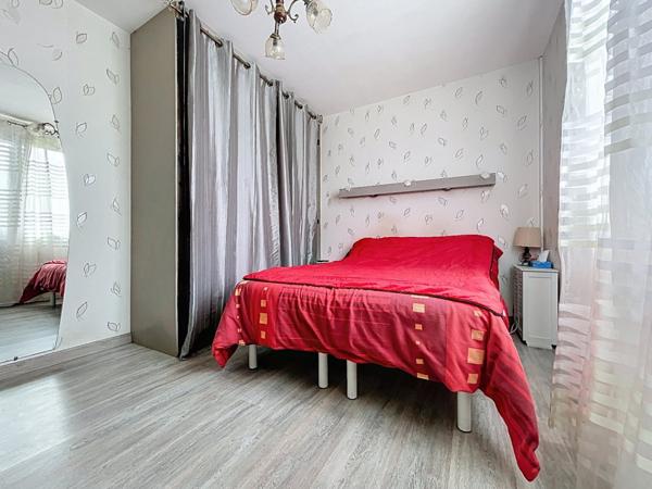 Vaste maison de plain-pied