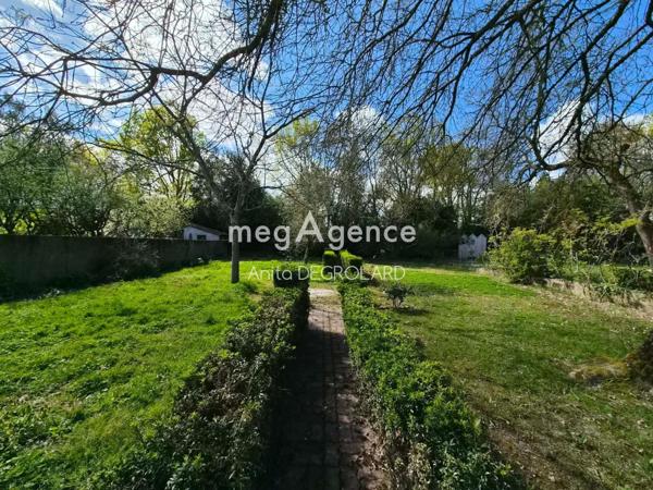 Maison à LA ROCHE-SUR-YON, 85000 - 5 pièces 141m²