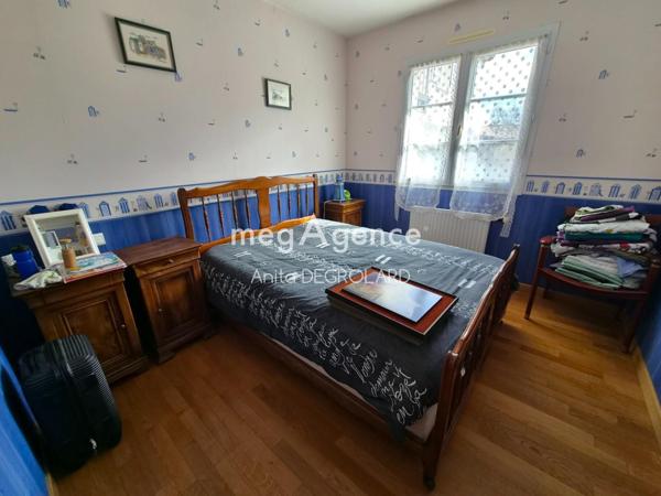 Maison à LA ROCHE-SUR-YON, 85000 - 5 pièces 141m²