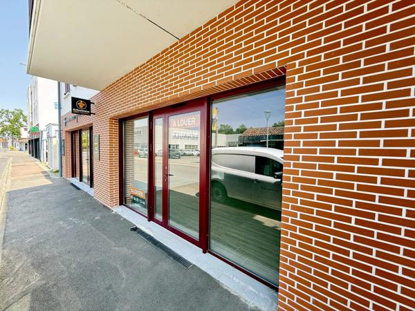 Location                                                      Local commercial
                        
                     2 pièces                      47 m2                     à Biscarrosse