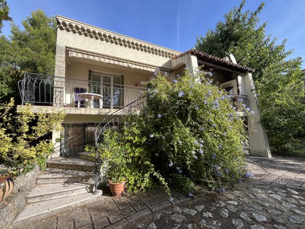 Pennes-Mirabeau (13170) Maison T4 90m2 sur 800m2 de terrain