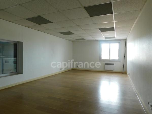 Dpt Meurthe et Moselle (54), à louer MAXEVILLE Entrepots et Bureaux 564 m2